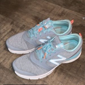 Women’s New Balance Tennis Shoes